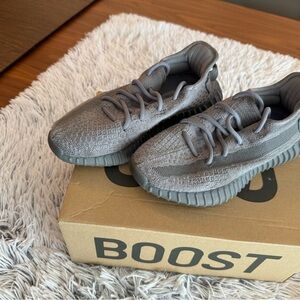 Yeezy Boost in Charcoal Gray